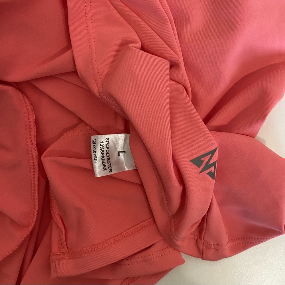 Workout Top -  BUNDLE ONLY - Picture 5 of 5